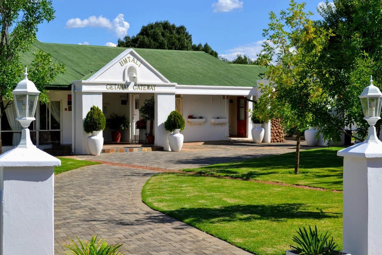 Umtali Country Inn Aliwal North Exterior photo